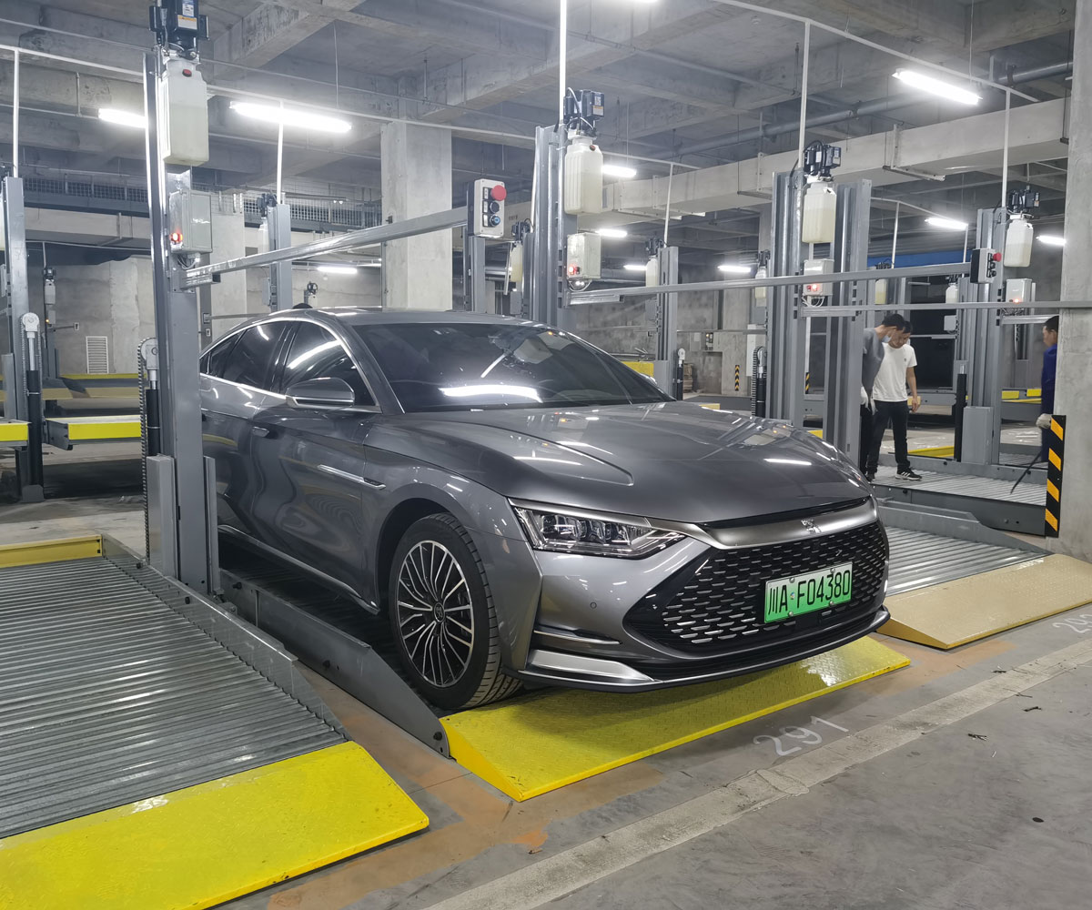 白玉雙層升降平移式機械停車場安裝