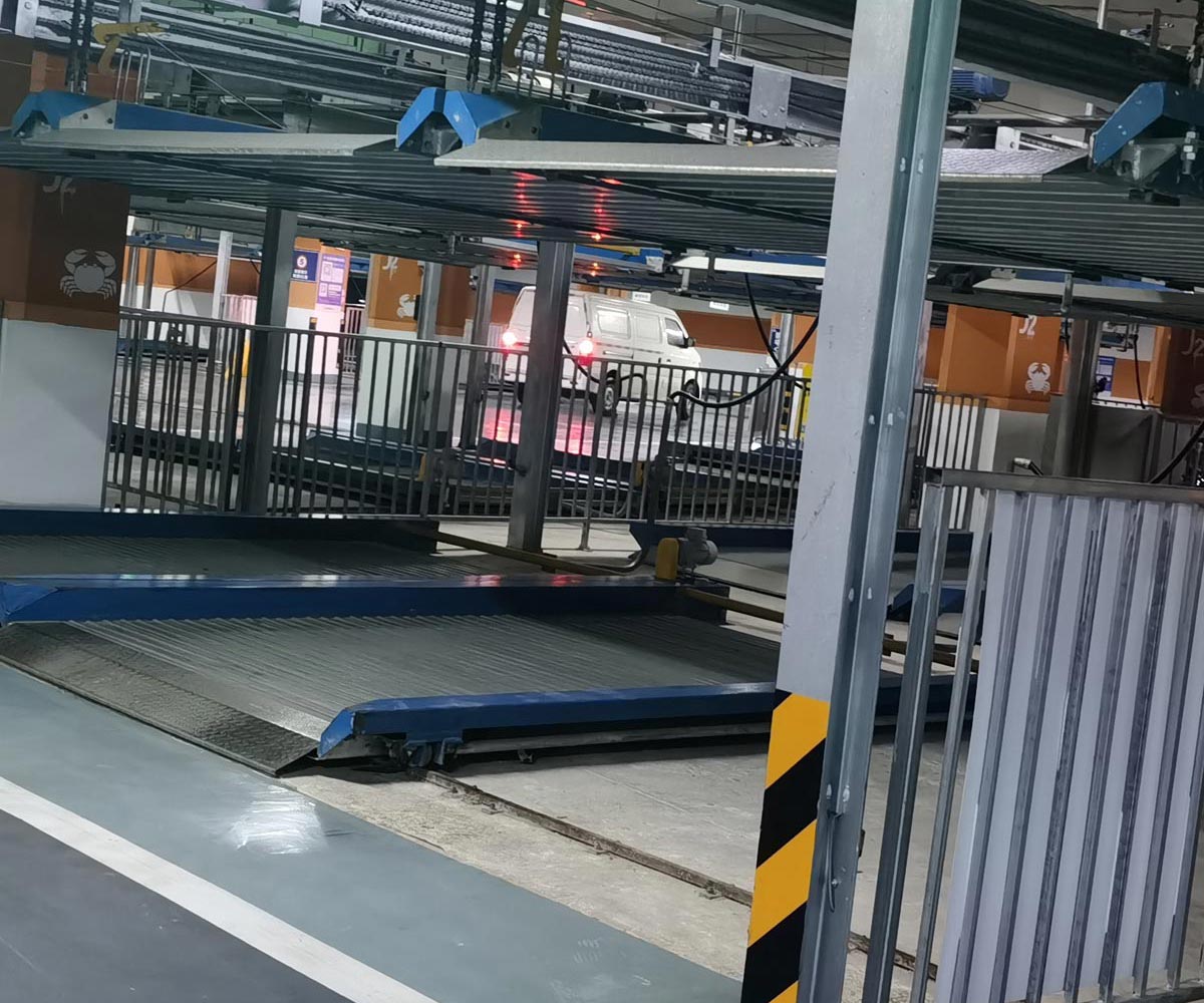 升降橫移機械停車位租用.jpg