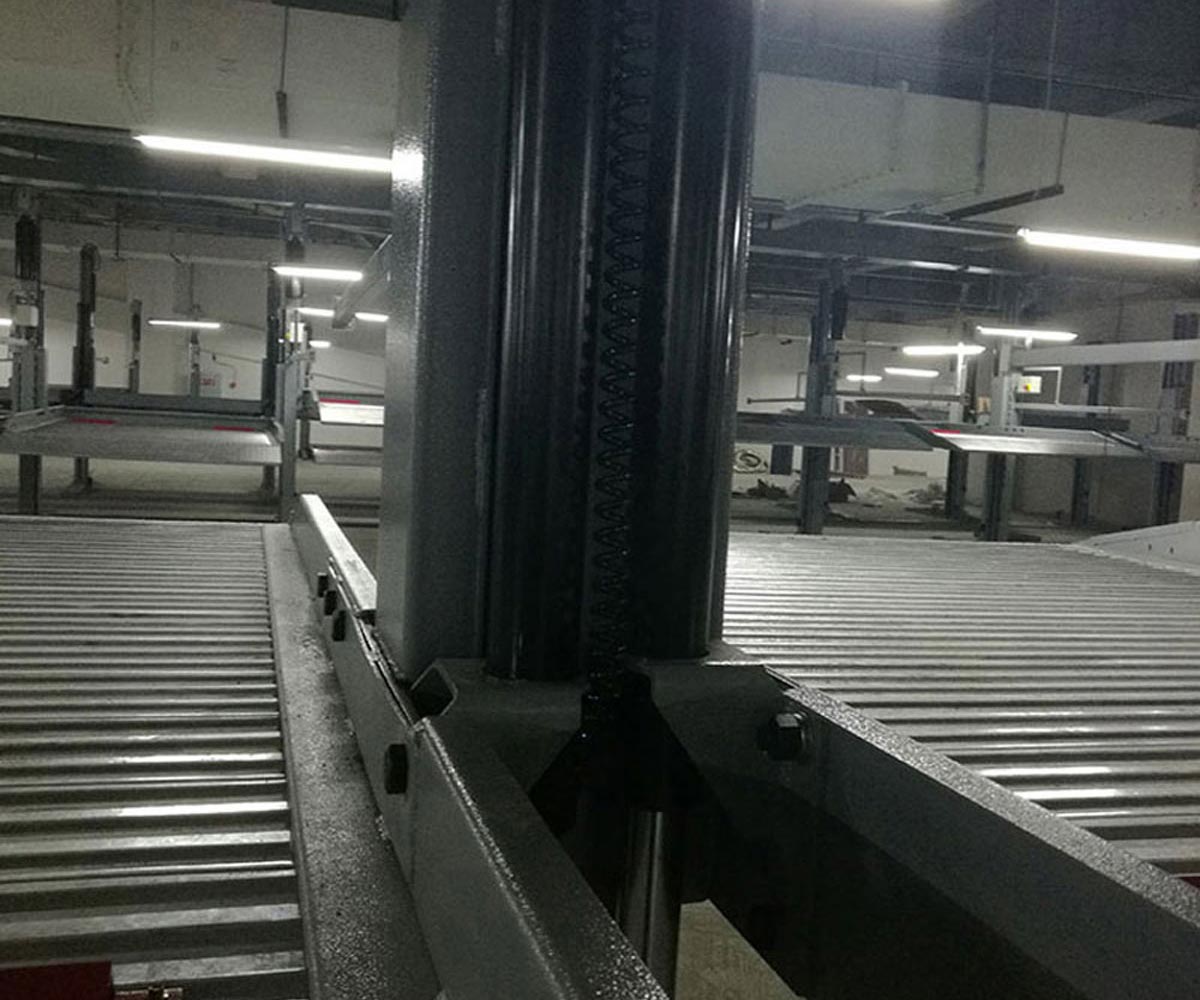 升降橫移式機(jī)械停車場(chǎng)拆除.jpg