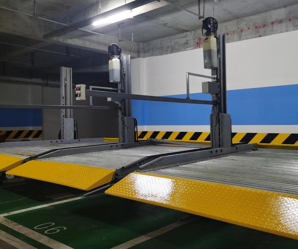 上下機械式停車設(shè)備收購.jpg