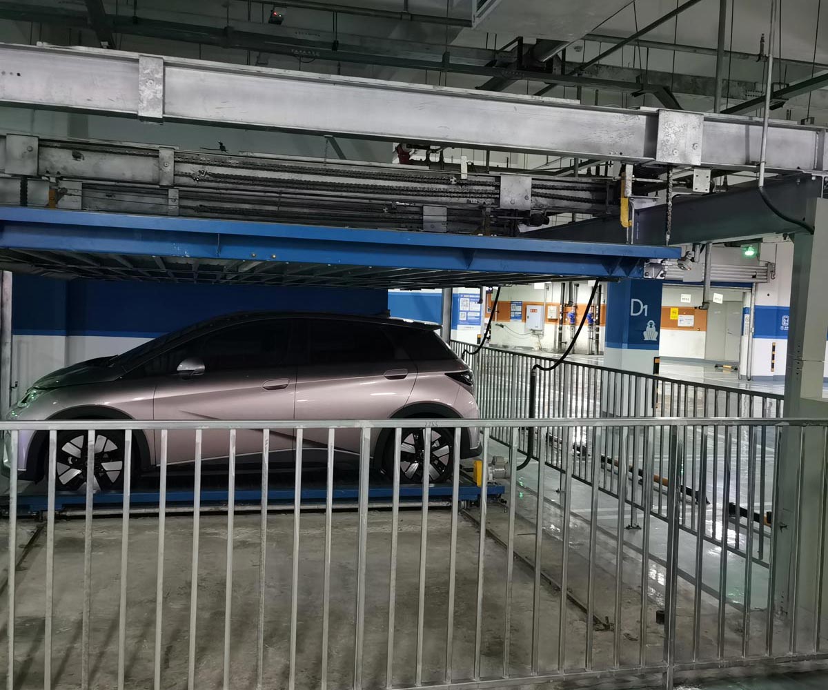 石渠四柱PSH升降橫移式立體停車設(shè)備